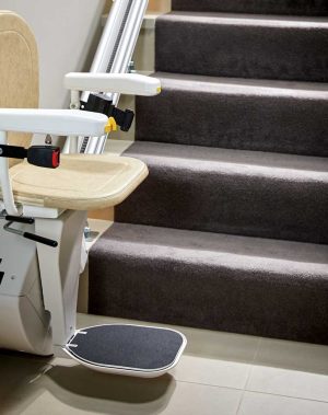 bespoke-stairlifts-synergy-straight-03-web